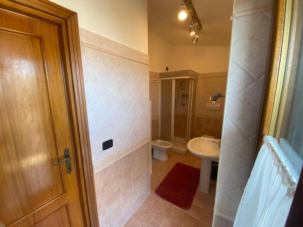 شقة Casa Cirella Near Anagnina Metro روما المظهر الخارجي الصورة